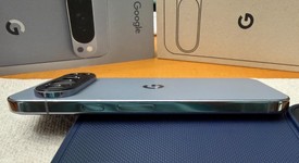 Good
													Google Pixel 10 Pro XL - Unlocked, Moonstone, 1 TB, GUL82, photo 5 of 16