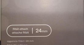 New
													Fitbit Versa 4 - Graphite, photo 5 of 5