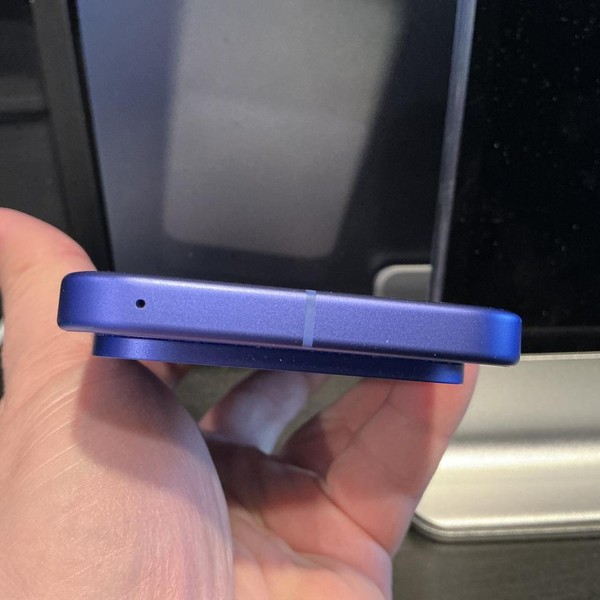 Google Pixel 10 - Unlocked, 128 GB, Indigo, GLBW0