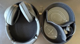 Used
													Sony WH-1000XM4 - Black, photo 5 of 8