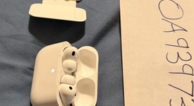 Used
													Apple AirPods Pro 3, photo 5 of 9