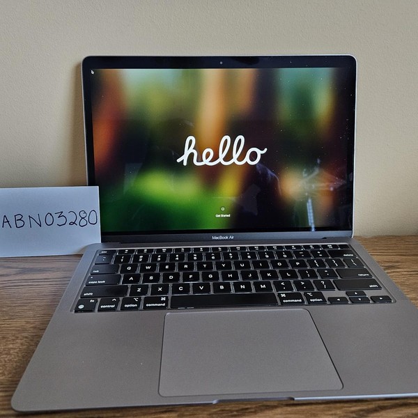 MacBook Air 2020 - 13 inch - 256 GB, Gray, 8 GB, Apple M1