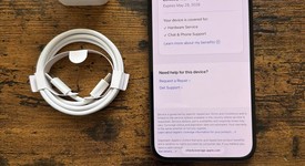 Mint
													Apple iPhone 15 Plus - Unlocked, Black, 128 GB, A2847, photo 4 of 9