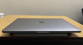 Good
													MacBook Pro 2017 (No Touch Bar) - 13" - I5, Gray, 256 GB, 16 GB, photo 4 of 13