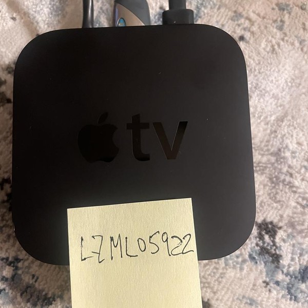 Apple TV HD 4th Gen (2015) - 32 GB