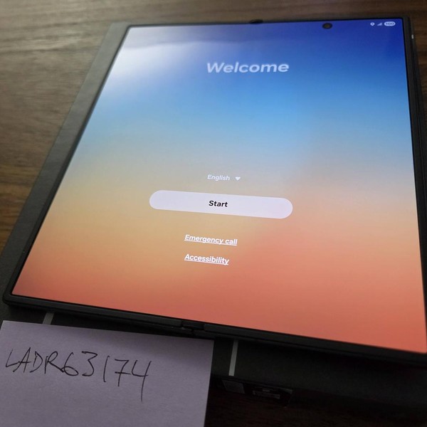 Samsung Galaxy Z Fold7 - Unlocked, 256 GB, Jetblack, 12 GB, SM-F966U1