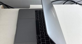 Good
													MacBook Pro 2019 - 13" - I5, Gray, 256 GB, 16 GB, photo 4 of 8