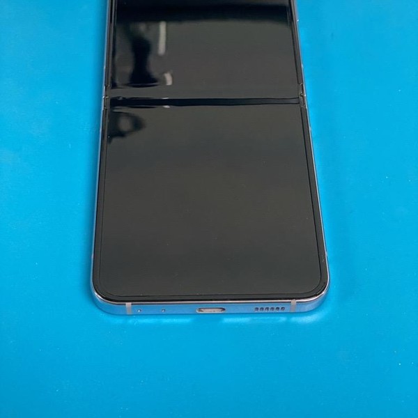 Samsung Galaxy Z Flip5 - AT&T, 512 GB, Lavender, 8 GB, SM-F731U