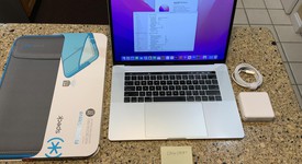 Good
													MacBook Pro 2016 (With Touch Bar) - 15" - Silver, 1 TB, 16 GB, photo 1 of 7