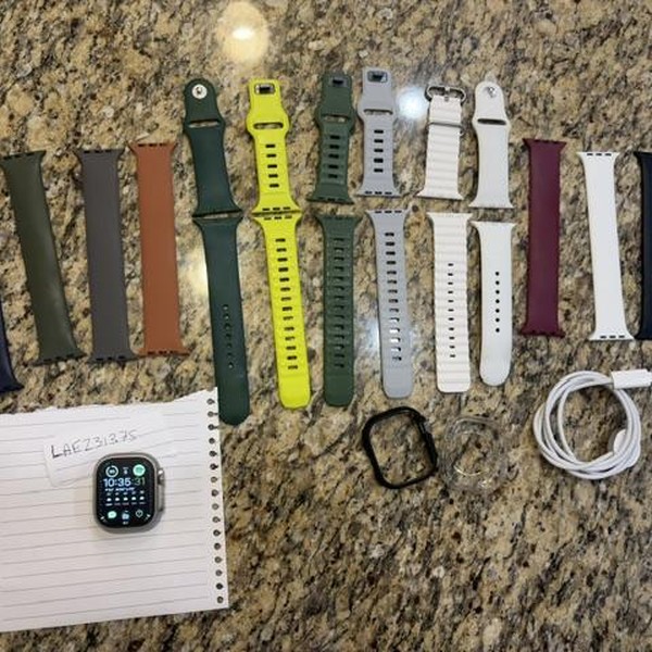 Apple Watch Ultra 2 49mm - Unlocked, Natural, A2986