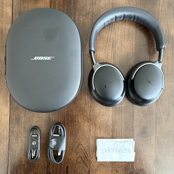 Bose QuietComfort Ultra Headphones - Black