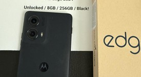 Mint
													Motorola Edge 2024 - Unlocked, Black, 256 GB, 8 GB, photo 2 of 6