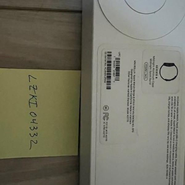 Apple Watch Series 8 41mm - Midnight, A2770 - GPS, Aluminum