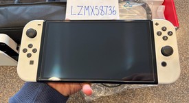 Good
													Nintendo Switch - OLED - White, 64 GB, photo 4 of 7
