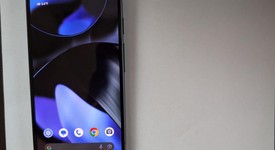 Mint
													Google Pixel 9 - Unlocked, Obsidian, 128 GB, 12 GB, G2YBB, photo 1 of 5