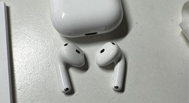 Used
													Apple AirPods 4th Gen - Standard, photo 2 of 3