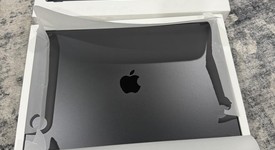 Mint
													MacBook Pro Late 2023 (M3) - 16" - Apple M3 Max 16-core, Black, 2 TB, 128 GB, 40-core GPU, photo 2 of 9