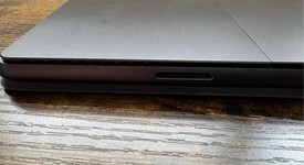 Mint
													Microsoft Surface Pro 11 - Black, 1 TB, 16 GB, photo 5 of 10