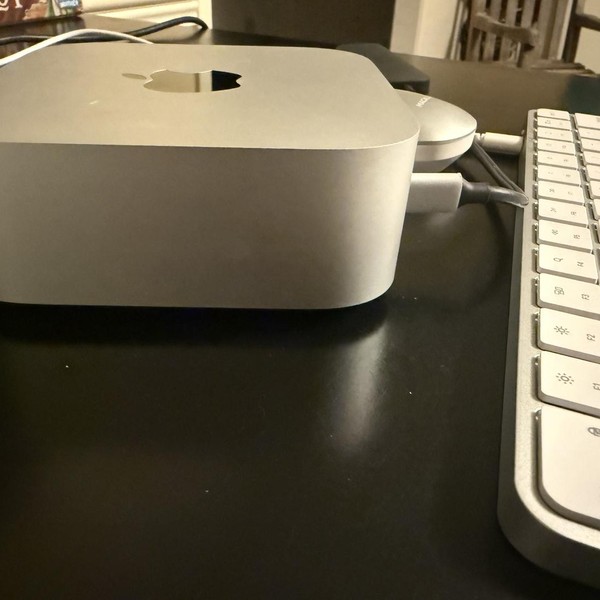Mac Mini 2024 - 256 GB, 16 GB, Apple M4