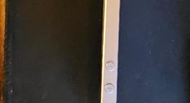 Good
													Apple iPhone SE 1st Gen 2016 - Unlocked, Silver, 32 GB, A1662, photo 3 of 5