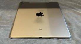 Good
													Apple iPad Pro 10.5" - AT&T, Silver, 512 GB, photo 1 of 8