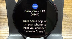 Mint
													Samsung Galaxy Watch FE - Unlocked, Black, 40 mm, photo 1 of 5