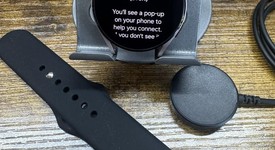 Mint
													Samsung Galaxy Watch4 - Unlocked, Gold, 40mm, photo 2 of 6