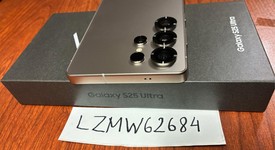 Mint
													Samsung Galaxy S25 Ultra - Unlocked, Gray, 512 GB, 12 GB, SM-S938U1, photo 4 of 8