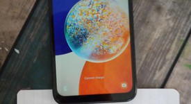 Mint
													Samsung Galaxy A14 5G - Unlocked, Black, 64 GB, 4 GB, photo 2 of 5