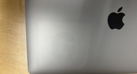 Good
													MacBook Air 2020 - 13" - Apple M1, Gray, 512 GB, 8 GB, photo 3 of 5