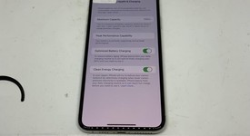 Good
													Apple iPhone Xs Max - Unlocked, Silver, 64 GB, A1921, photo 3 of 9