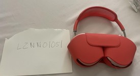 Used
													Apple AirPods Max - Pink, photo 2 of 4