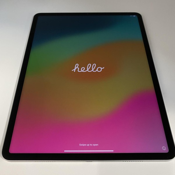 Apple iPad Pro 12.9 inch 6th Gen 2022 - Unlocked, 256 GB, Gray