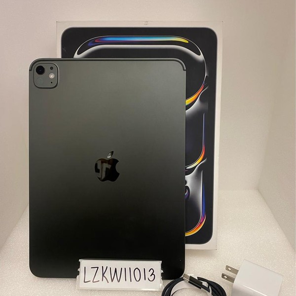 Apple iPad Pro 11 inch (M4) 2024 - Wi-Fi, 256 GB, Black, 8 GB, A2836, Standard Glass