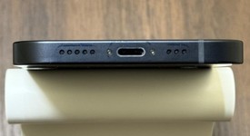 Good
													Apple iPhone 12 - Unlocked, Black, 64 GB, A2172, photo 5 of 8