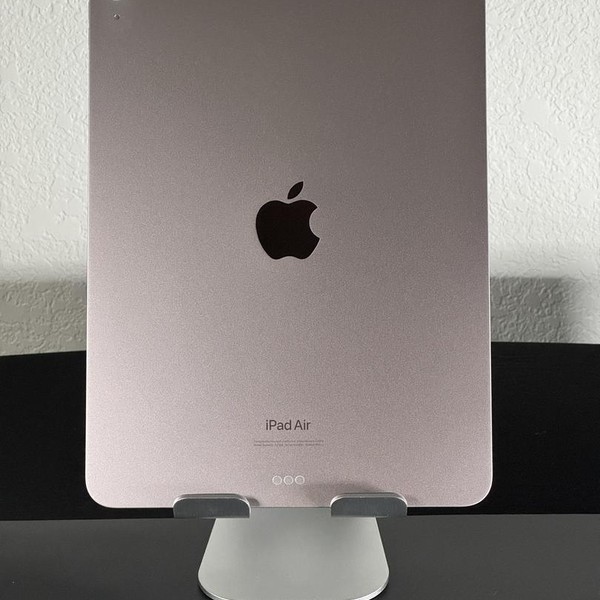 Apple iPad Air (5th Gen) - Wi-Fi, 256 GB, Pink, A2588