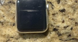 Fair
													Apple Watch Series 3 38mm - Unlocked, Silver, A1860, Aluminum, photo 1 of 7