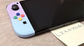 Mint
													Nintendo Switch - OLED - White, 64 GB, photo 4 of 9