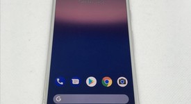 Good
													Google Pixel - Unlocked, Silver, 32 GB, 4 GB, Google Edition, photo 1 of 7