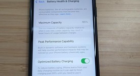 Good
													Apple iPhone SE 3rd Gen 2022 - Unlocked, Midnight, 64 GB, A2595, photo 1 of 14