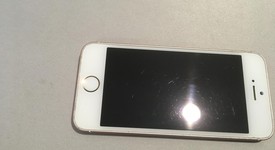 Fair
													Apple iPhone SE 1st Gen 2016 - Straight Talk, Rose Gold, 32 GB, A1662, photo 4 of 12