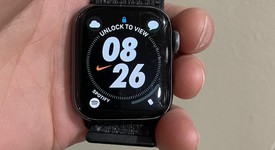 Fair
													Apple Watch SE 1st Gen 40mm - Gray, A2351 - GPS, Nike, photo 2 of 5