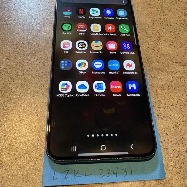 Samsung Galaxy S22 - AT&T, 128 GB, Black, 8 GB, SM-S901U