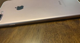 Good
													Apple iPhone 7 Plus - Unlocked, Rose Gold, 128 GB, A1661, photo 5 of 7