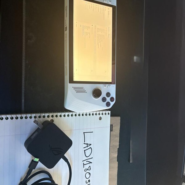 Asus ROG Ally 7 inch - 512 GB, White, 16 GB, AMD Ryzen Z1 Extreme, Ryzen Z1 Extreme