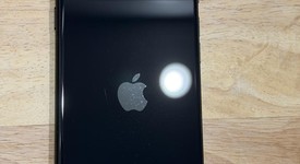 Good
													Apple iPhone SE 3rd Gen 2022 - Unlocked, Midnight, 64 GB, A2595, photo 3 of 4