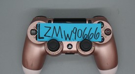 Good
													DualShock 4 Wireless Controller - Rose Gold, photo 1 of 5