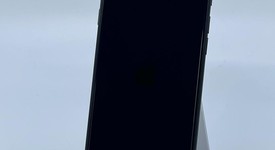 Mint
													Apple iPhone SE 3rd Gen 2022 - Unlocked, Midnight, 64 GB, A2595, photo 4 of 10