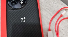 Mint
													OnePlus 11 - Unlocked, Green, 256 GB, 16 GB, CPH2451, photo 5 of 13