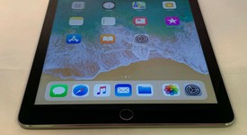 Good
													Apple iPad Air 2 - Unlocked, Gray, 16 GB, photo 2 of 4